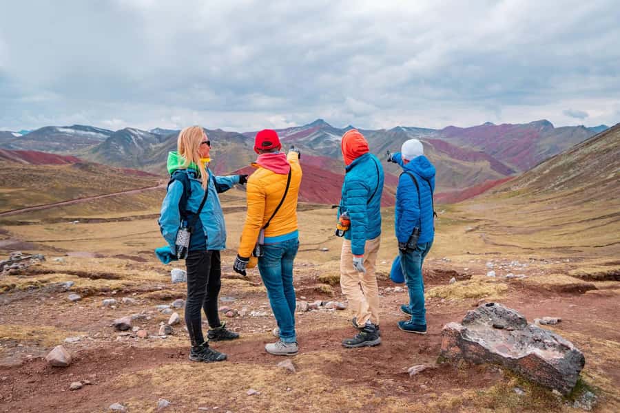 1-day excursion to Palcoyo Mountain + Breakfast and Lunch - 4:00 a.m. pickup and the road south