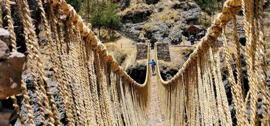 1 day excursion to Qeswachaka bridge and the 4 lagoons - Key points to know before booking