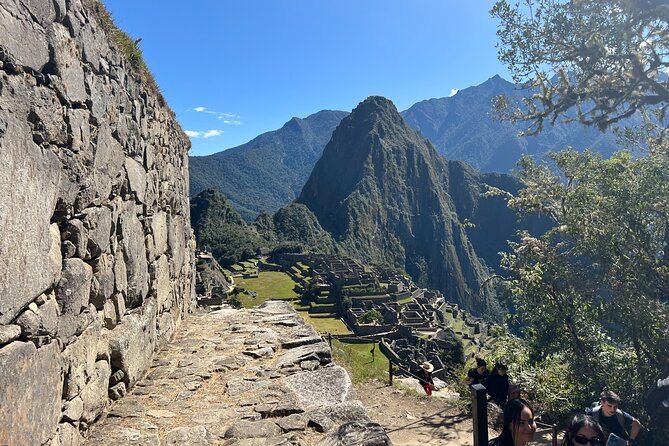 2-Day Inca Trail To Machu Picchu - Free time, lunch, and the long ride back to Cusco