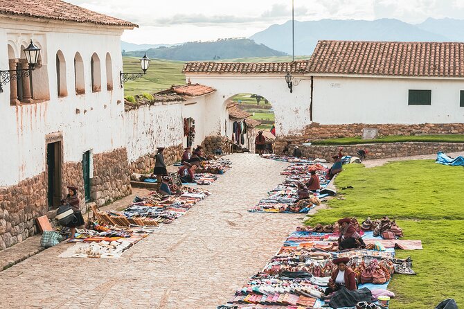 2 Day Sacred Valley and Machu Picchu Guided Tour from Cusco - The 6:30 am route to Machu Picchu