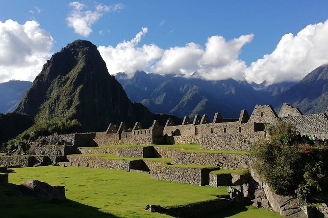 2-Day Sacred Valley Machu Picchu by Train with Llama Experience - Day 2: A long day inside Machu Picchu