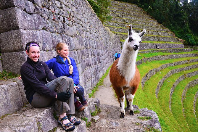 2 Day - Short Inca trail to Machu Picchu - Private Services - The Sun Gate and your first Machu Picchu view