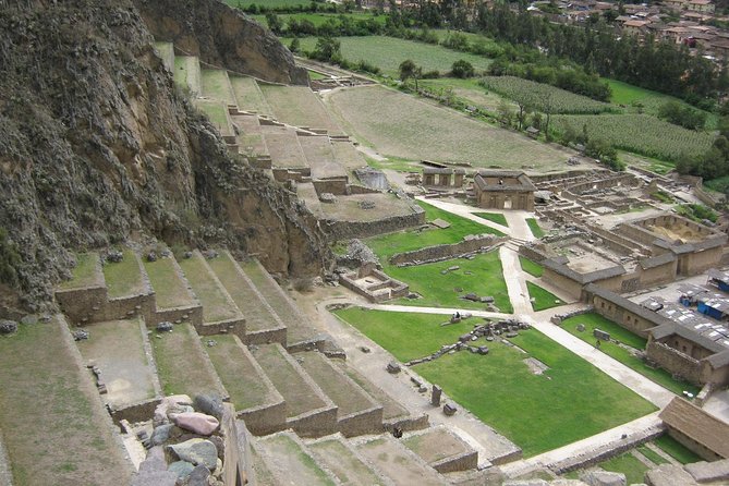2 Days : Sacred Valley Conection Machu Picchu || Private Tour || - The Train to Aguas Calientes