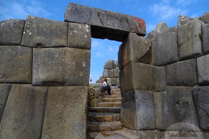 4-Day: All Included Excursion City Tour, Sacred Valley & MachuPicchu - Hotels, guides, and the human side of the trip