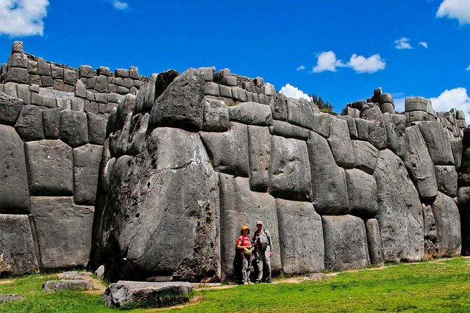 4-Day: All Included Excursion City Tour, Sacred Valley & MachuPicchu - Pisaq and the Sacred Valley on day two