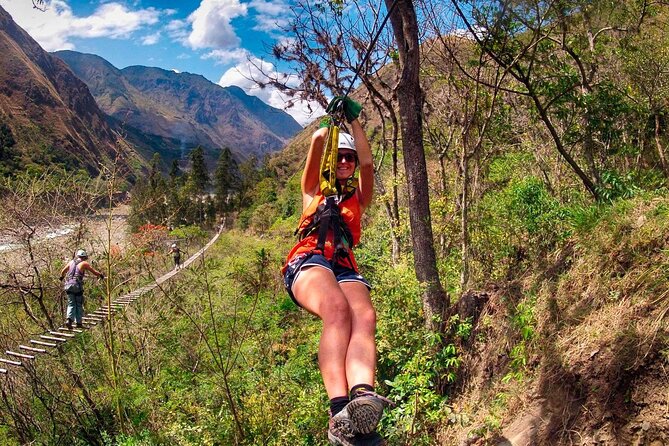 4-Day Inca Jungle Adventure, Mountain Biking, Rafting and Zipline - Day 1: Abra Málaga downhill by bike