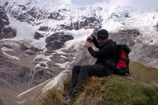 4-Day Salkantay Trek to Machu Picchu - Day 3: From high jungle to Aguas Calientes
