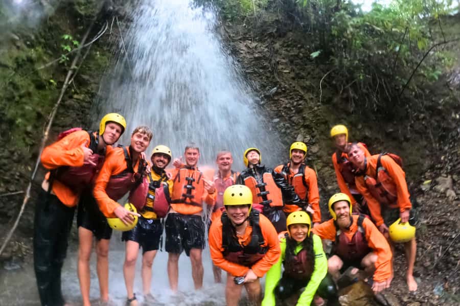4 Days Inca Jungle Adventure to Machu Picchu - What the guide and group size add