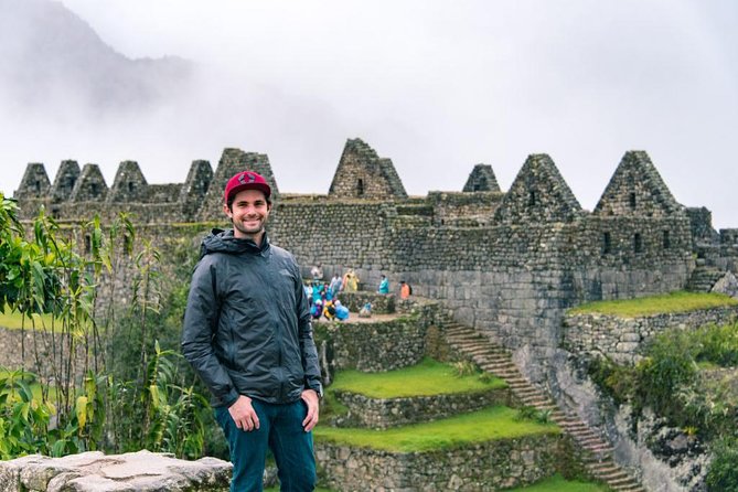 4D Bundle Cusco: Sacred Valley / Machu Picchu / Rainbow Mountain / Humantay Lake - Is $815.39 a fair price?