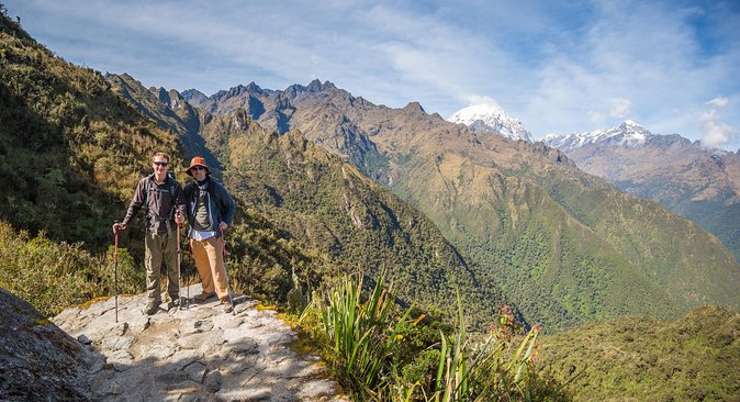 7-Day: Inca Trail Trek to Machu Picchu Group Tour - Camp support, guides, and group size
