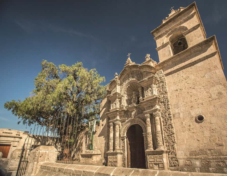 Arequipa: City Tour and Santa Catalina Monastery - The Basilica of the Company of Jesus