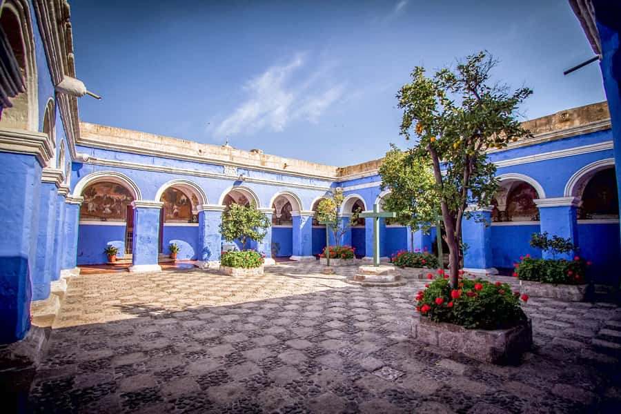 Arequipa: City Tour and Santa Catalina Monastery - How the Guide Affects the Experience
