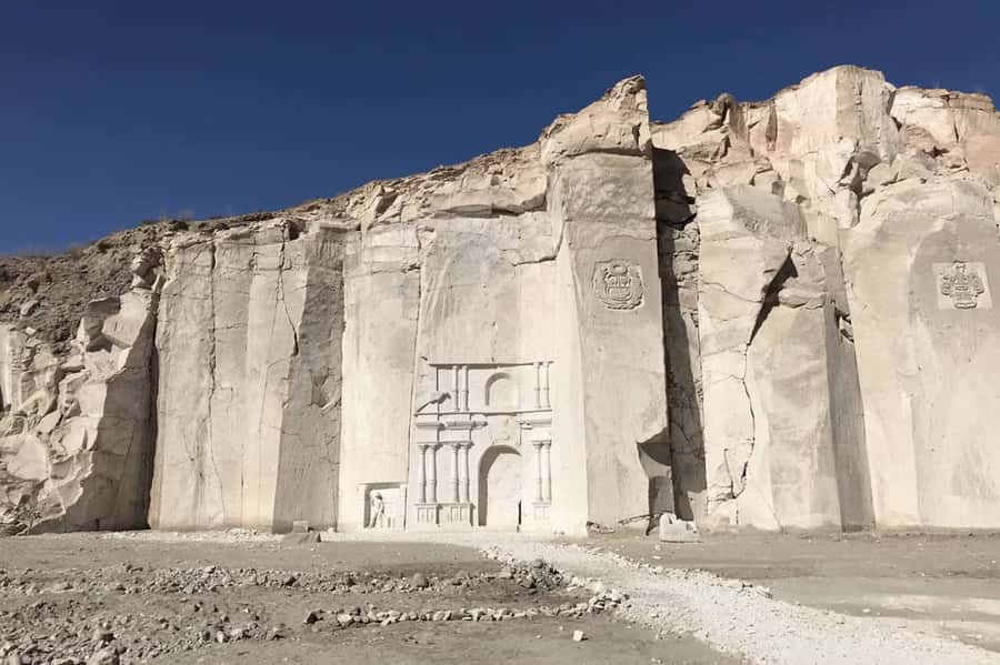 Arequipa: Half Day Sillar Route and Culebrillas Canyon + Yanahuara Viewpoint - Why Arequipa’s white stone matters
