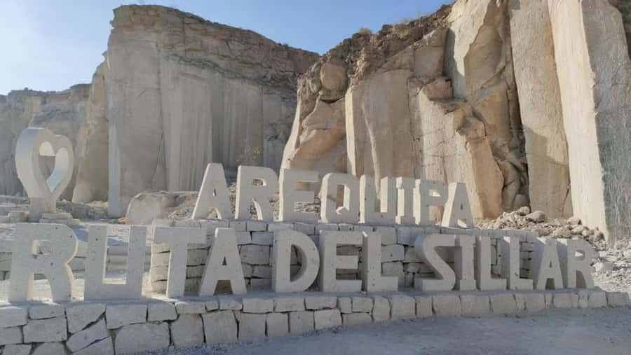 Arequipa: Half Day Sillar Route and Culebrillas Canyon + Yanahuara Viewpoint - Meeting at Plaza de Mayor