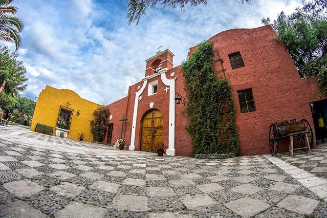 Arequipa, Historic and Colonial City and Santa Catalina Monastery - Guides, language, and group experience