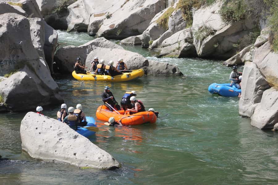 Arequipa: Rio Chili Rafting Tour with Snack - The final 15 minutes keep the trip lively