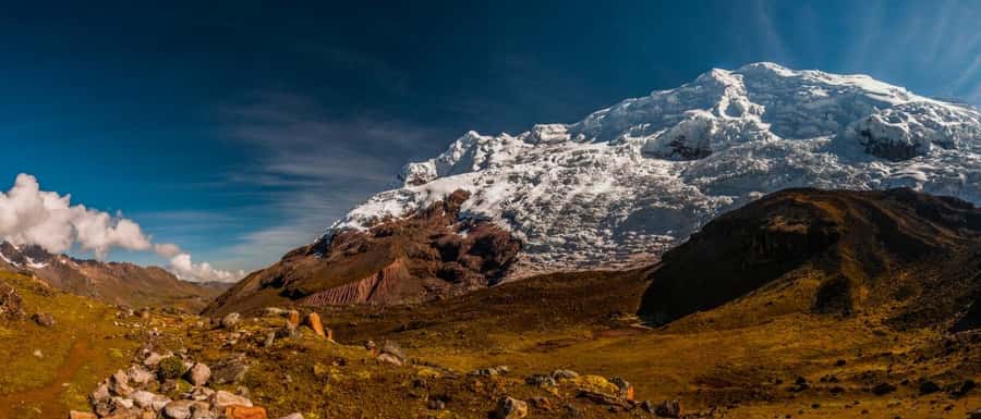 Ausangate 7 Lagoons Tour 1 day + Buffet Breakfast and Lunch - Walking from 4,200 to 4,600 meters