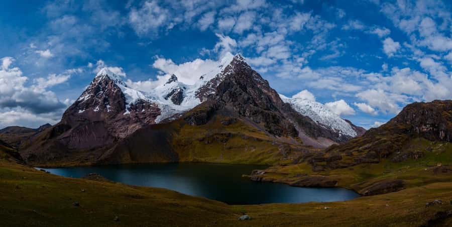 Ausangate 7 Lagoons Tour 1 day + Buffet Breakfast and Lunch - Packing for a 4,600-meter day