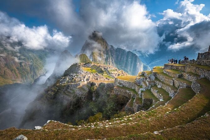 Belmond Hiram Bingham Train to Machupicchu - Full Day - The early Cusco pickup and station transfer