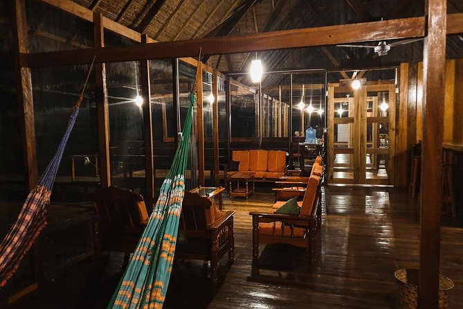 Best of Tambopata 2 nights by JunglePro - Two nights, six meals, and a comfortable base