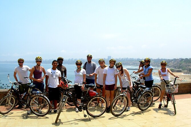 Bike Tour San Isidro, Miraflores and Barranco, - San Isidro, Lima’s quieter side