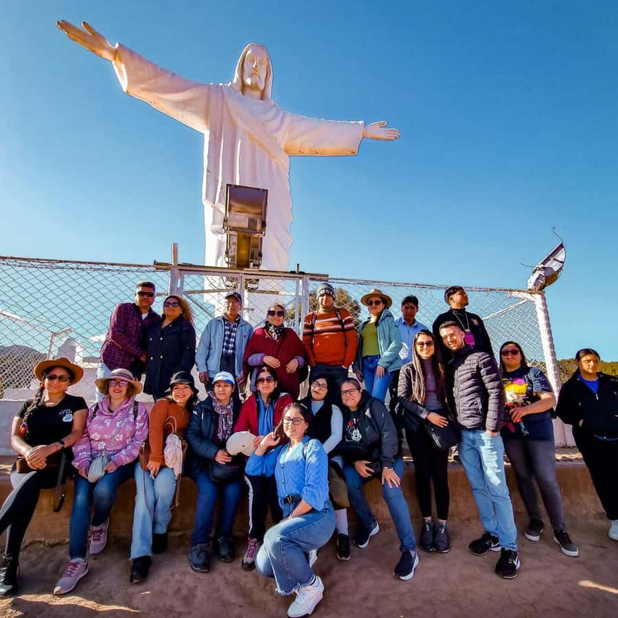 BUS 180 CUSCO - Huayllarccocha Lake and the Andean myth performance