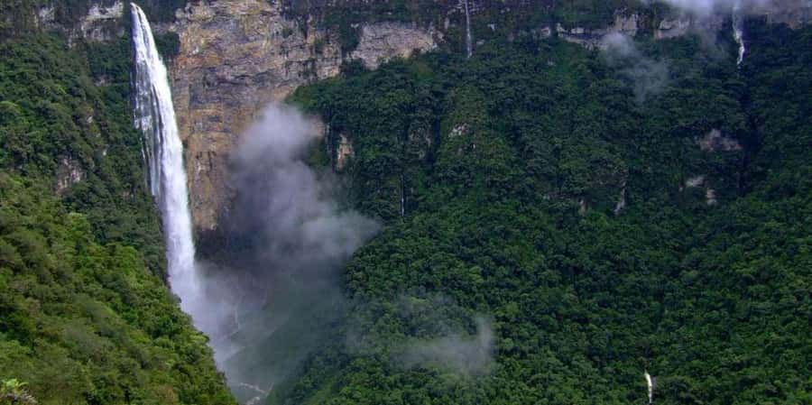 Chachapoyas | Kuelap Fortress Full-Day Tour - Walking through the stone walls of Kuelap