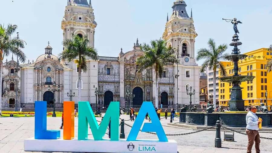 City Tour Colonial and Modern Lima for 5 Hours - Parque del Amor and Lima’s Pacific-facing side