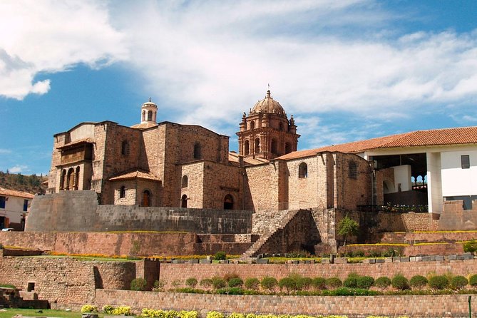 City Tour in Cusco & visit Museum South American Camelid Private. - Qorikancha: where Inca and Spanish design meet