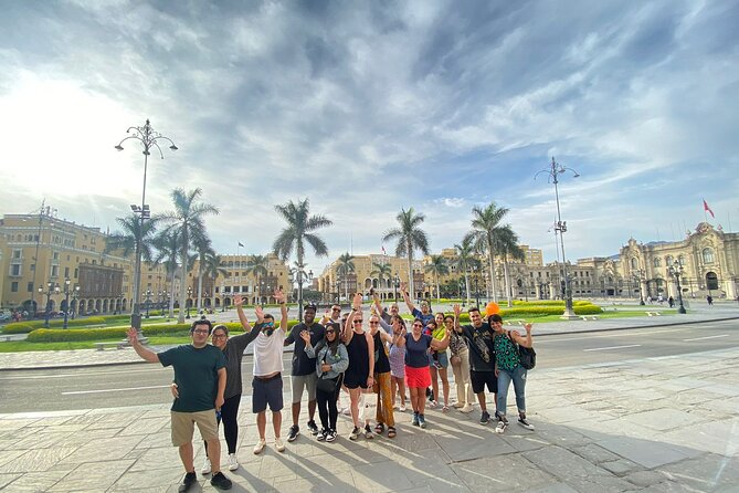 City Tour Panoramic Bus Departure from Larcomar - Government Palace and the Casa de Pizarro