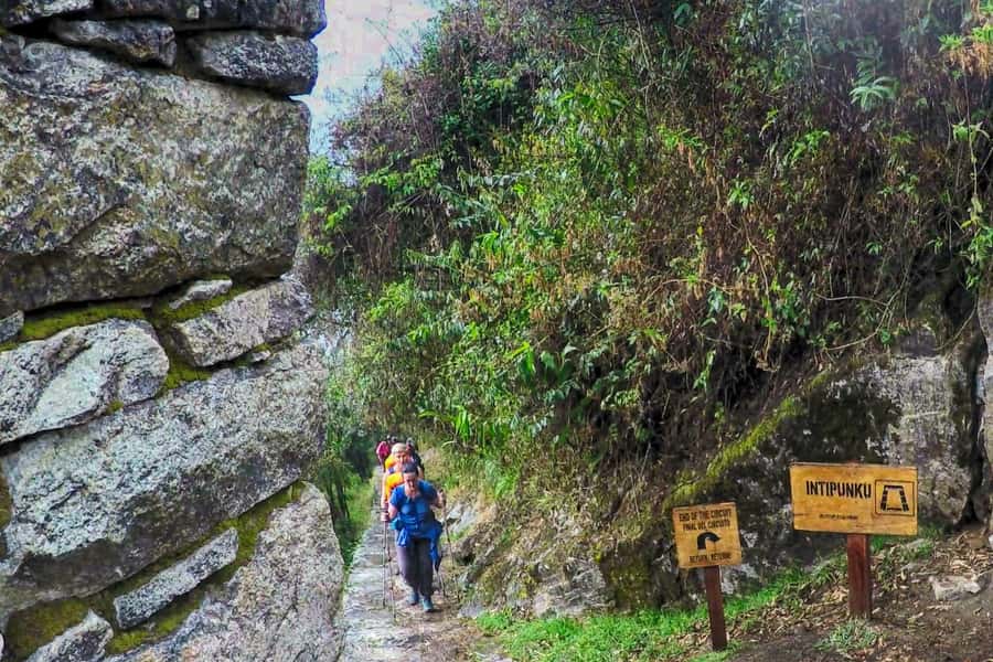 Cusco: 4-Day Inca Trail to Machu Picchu with Accommodation - The trip in five useful facts