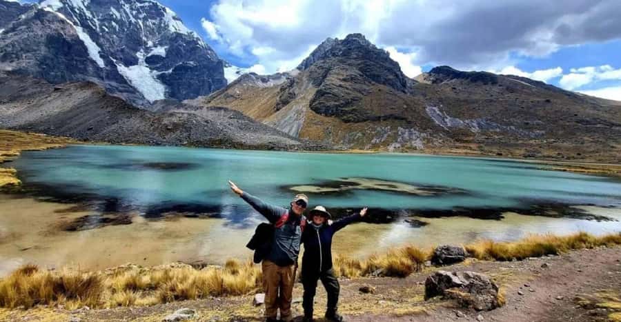 Cusco: Ausangate Tour Seven Lagoons + meals - What the $34 price really covers