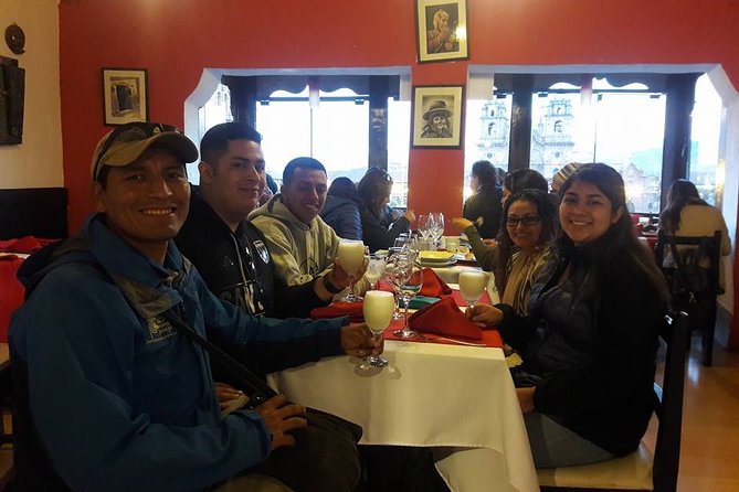 Cusco by Night: Planetarium Cusco, Dinner, and Pisco Sour - A Pisco sour with a view of the Plaza