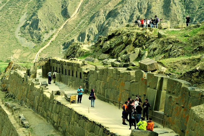 Cusco City Tour with Sacsayhuaman & Inca Sites – Small Group - Plaza de Armas and the 12 Angled Stone
