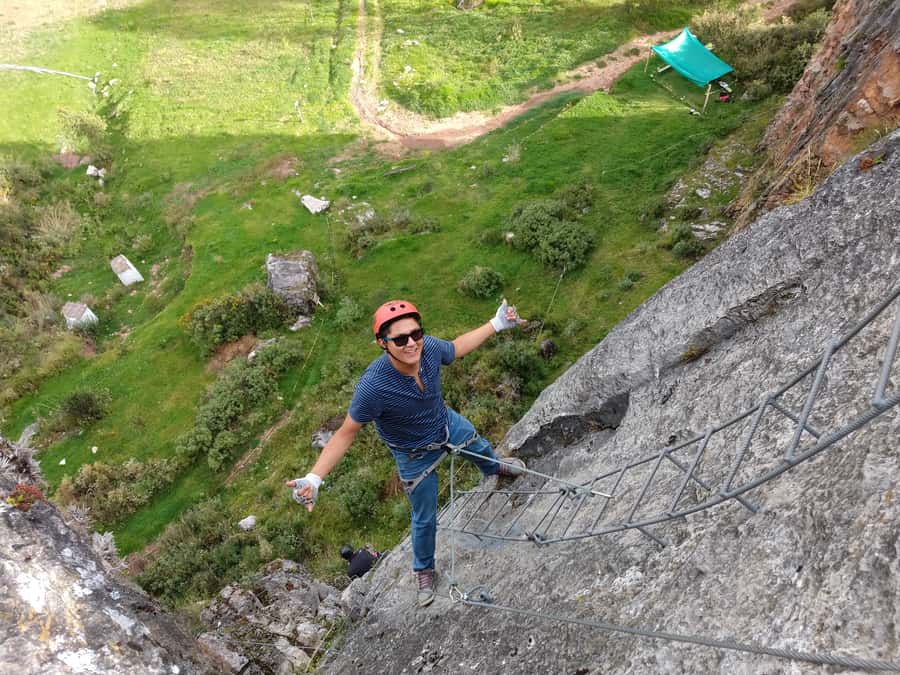 Cusco: Extreme Sky Bike and Rappelling Adventure - Who should book this Cachimayo circuit?