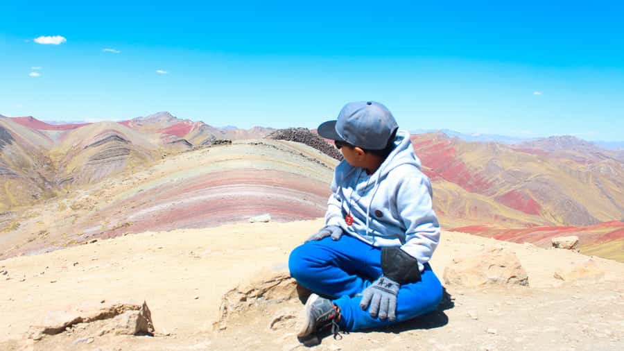 Cusco: Full-Day Palcoyo Rainbow Mountain All-Inclusive Tour - Two hours among rainbow and rocky mountains
