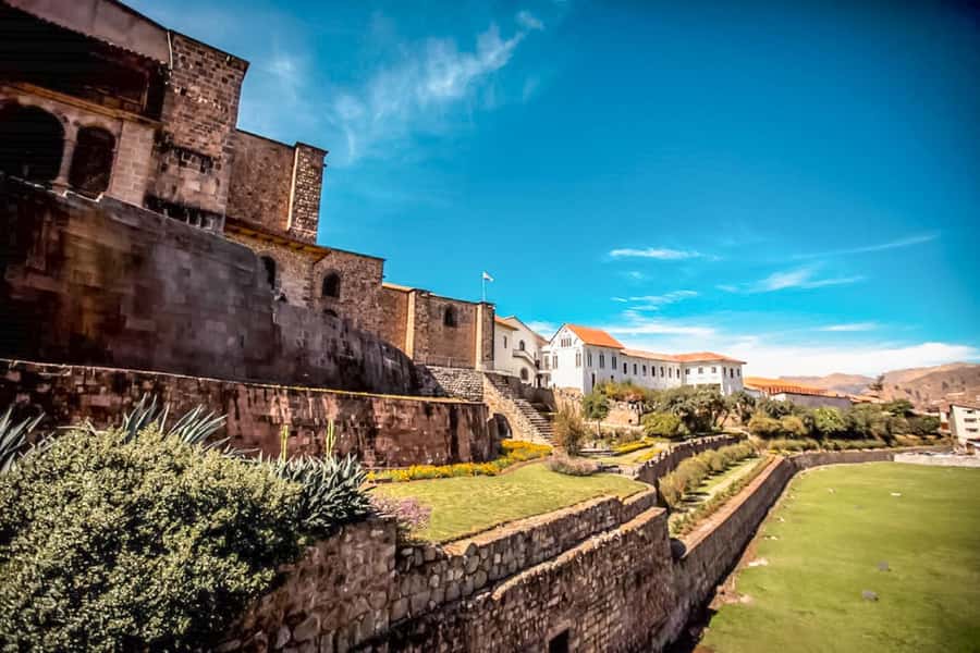 Cusco: Half-Day City and Nearby Archaeological Sites Tour - Who should book this Cusco tour?