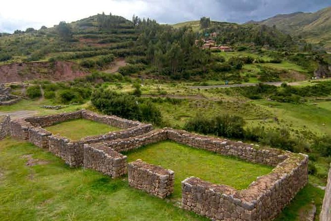 Cusco Half Day City Tour: Four Ruins - Q’enqo: a mysterious temple carved from rock