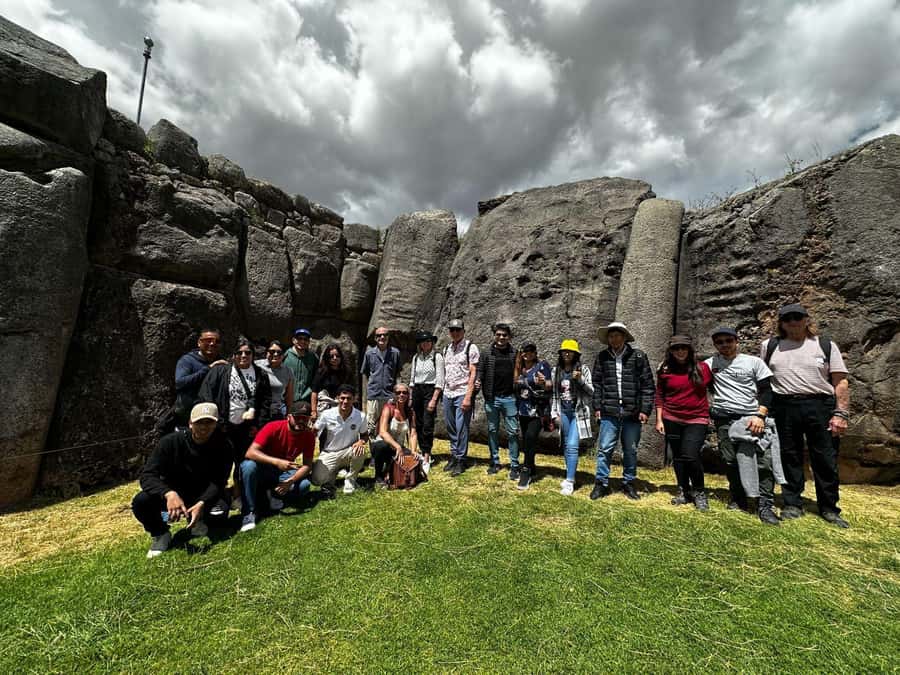 Cusco: Half-Day City Tour with Sacsayhuaman and Q'enco - Sacsayhuamán brings the big views and giant stones