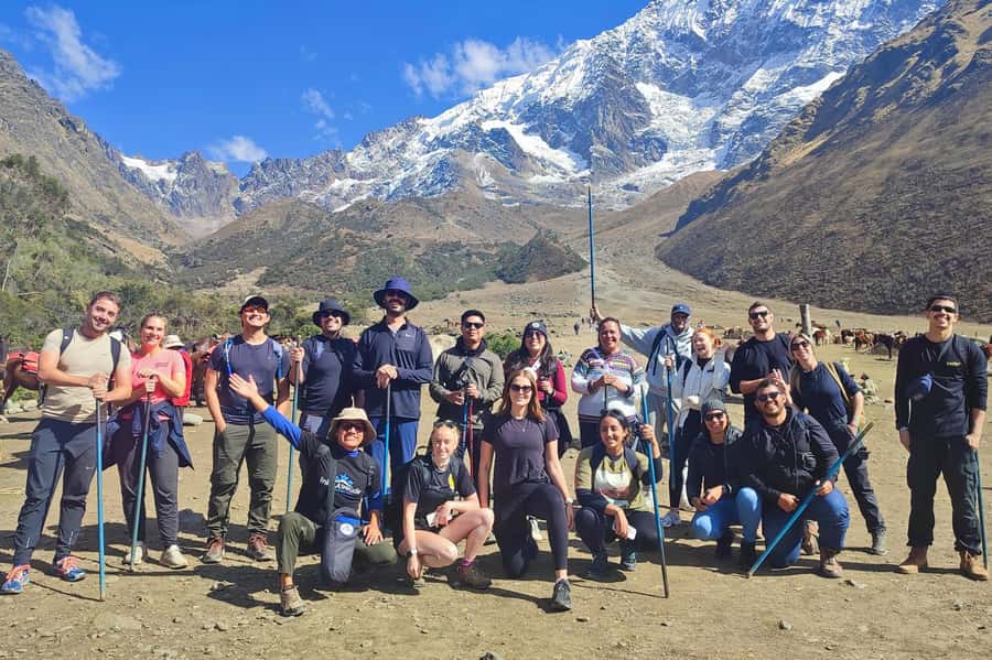 Cusco: Humantay Lake Tour with Breakfast and Buffet Lunch - The 3:30 AM start and the ride from Cusco