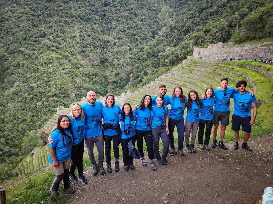 Cusco: Machu Picchu 2-Day Inca Trail with Panoramic Train - Wiñaywayna, picnic meals, and the hard middle section