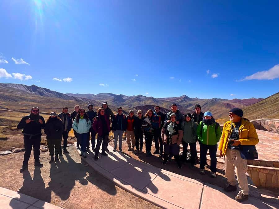 Cusco: Palcoyo Mountain Day Trip with Breakfast and Lunch - Breakfast before the mountain walk