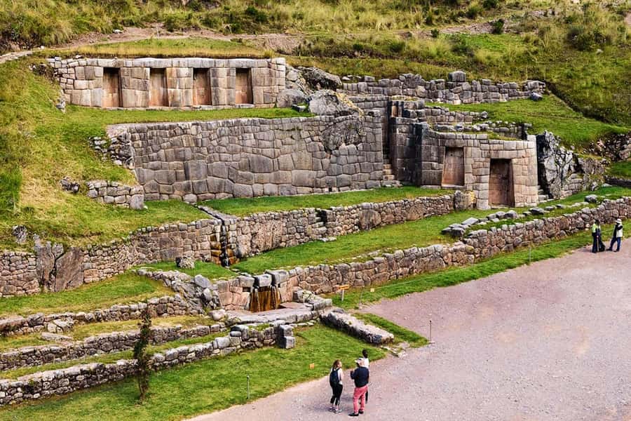 Cusco: Pisac, Sacsayhuaman, Q'enqo, and Tambomachay Tour - Q’enqo and the ritual side of Inca belief