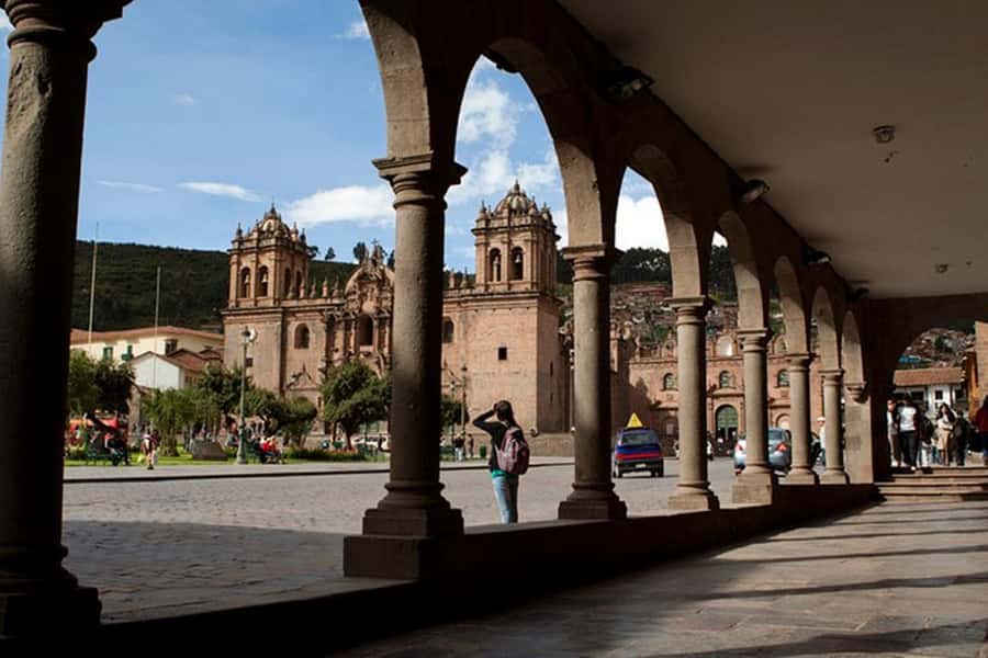 Cusco: Private City Tour and Trip to Archeological Sites - Cusco Cathedral and the Main Square