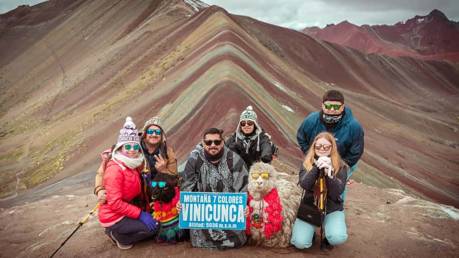 Cusco: Rainbow Mountain Tour and Red Valley Hike (Optional) - Guide support, language, and group comfort