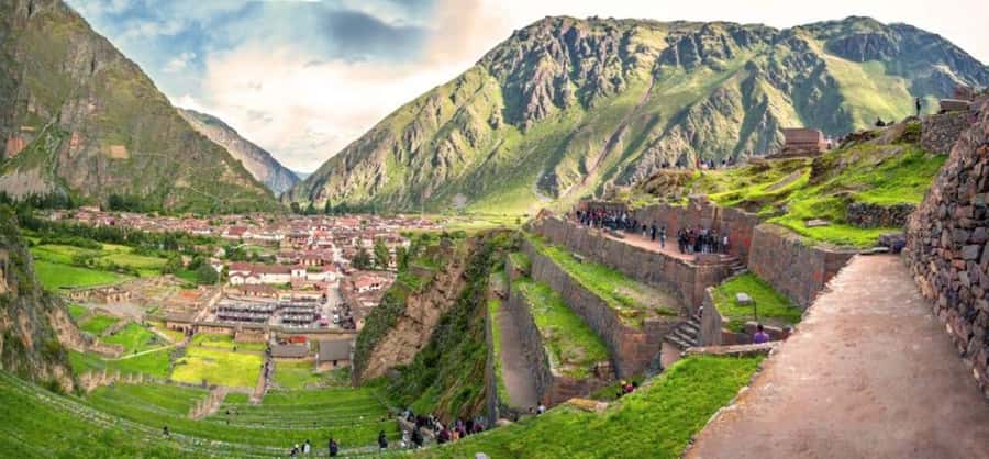 Cusco: Sacred Valley and Salt Mines Ending in Ollantaytambo - Chinchero at 3,772 meters
