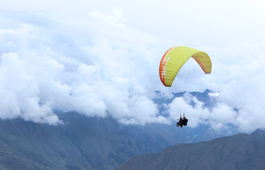 Cusco: Tandem Paragliding in The Sacred Valley of The Incas - The included video is useful, not just a souvenir