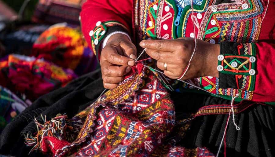 Cusco | Visit Maras, Moray, Chinchero, Pisac | Valle Vip - What the $43 tour really gives you