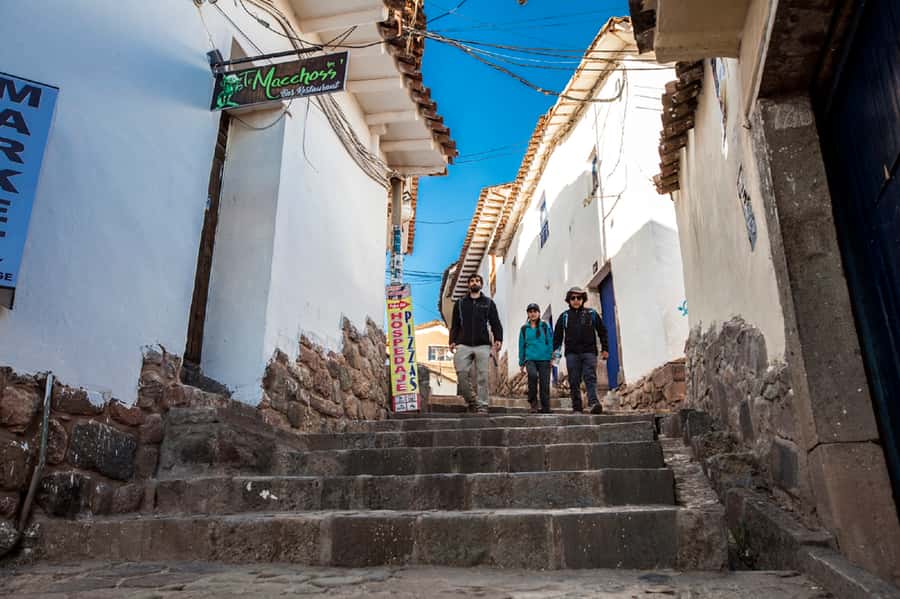 Cusco: Walking Tour Cusco - Plaza San Francisco and the final approach