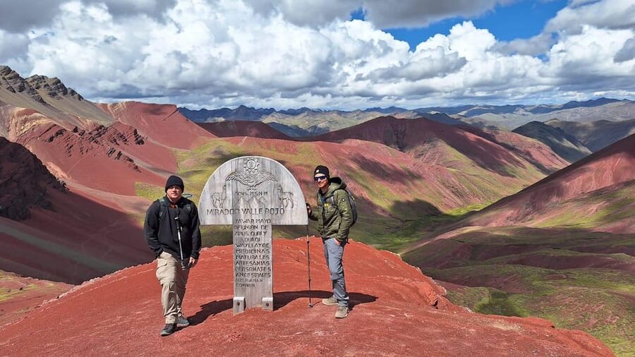 excursion to colorful mountain & red valley viewpoint cusco - The short walk to Red Valley